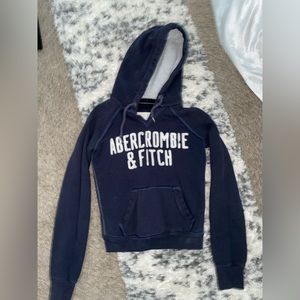 Abercrombie Vintage sweater XS